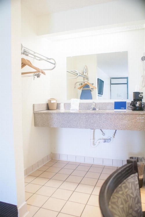 Days Inn by Wyndham Kissimmee FL image 1